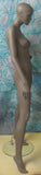 Schaufensterpuppe weiblich, abstrakt, grau, Coy1
